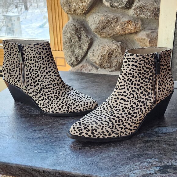 1. State Leopard Print Kipp Wedge Booties Size 9M - Picture 3 of 15